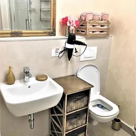 Apartment 23